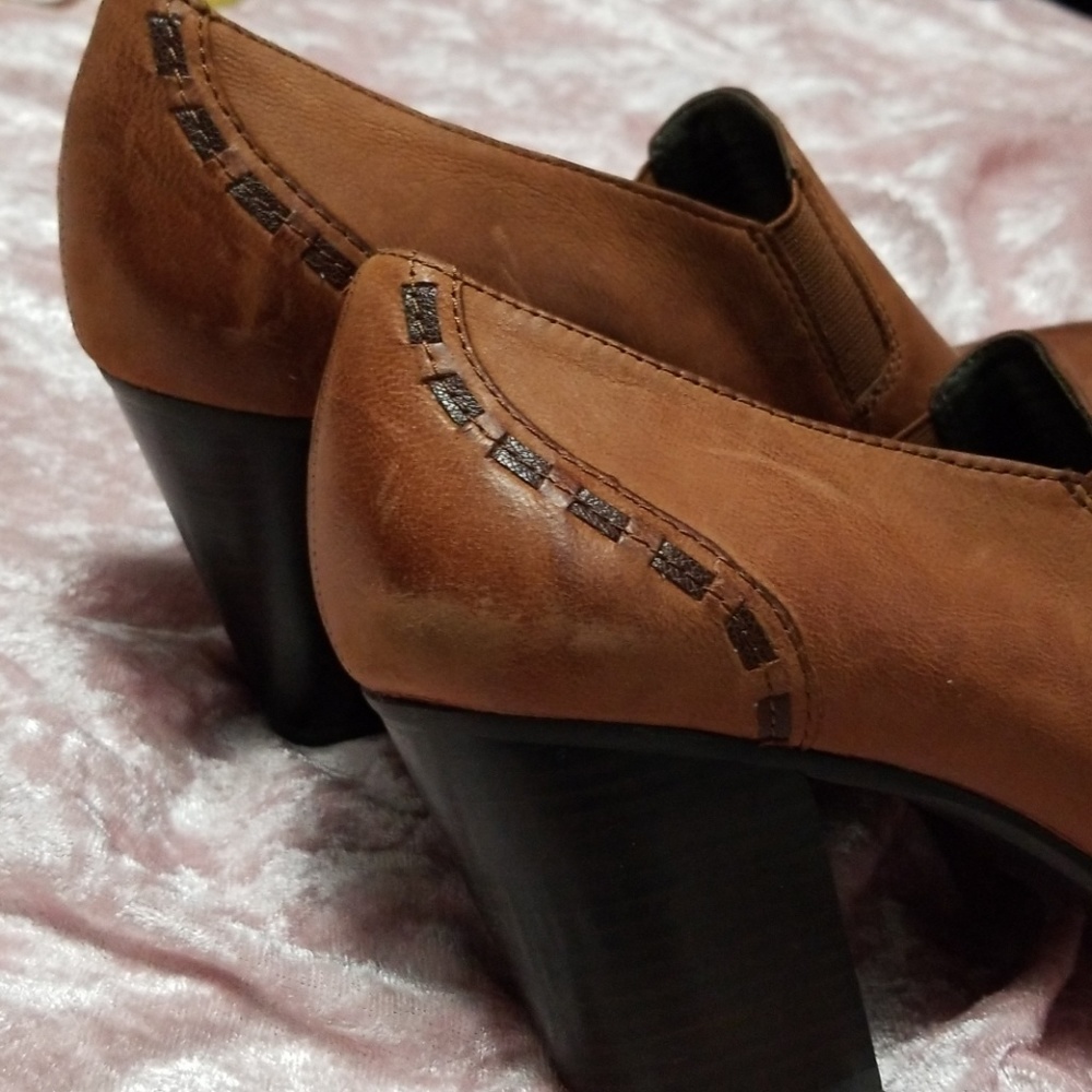 Ankle boot - Picture 5 of 8